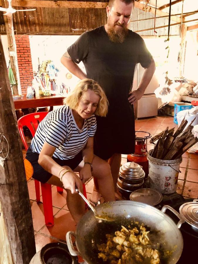 Lazy Mango Home Stay Phum Pouth ma Srei ภายนอก รูปภาพ