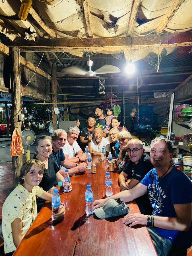 Lazy Mango Home Stay Phum Pouth ma Srei ภายนอก รูปภาพ