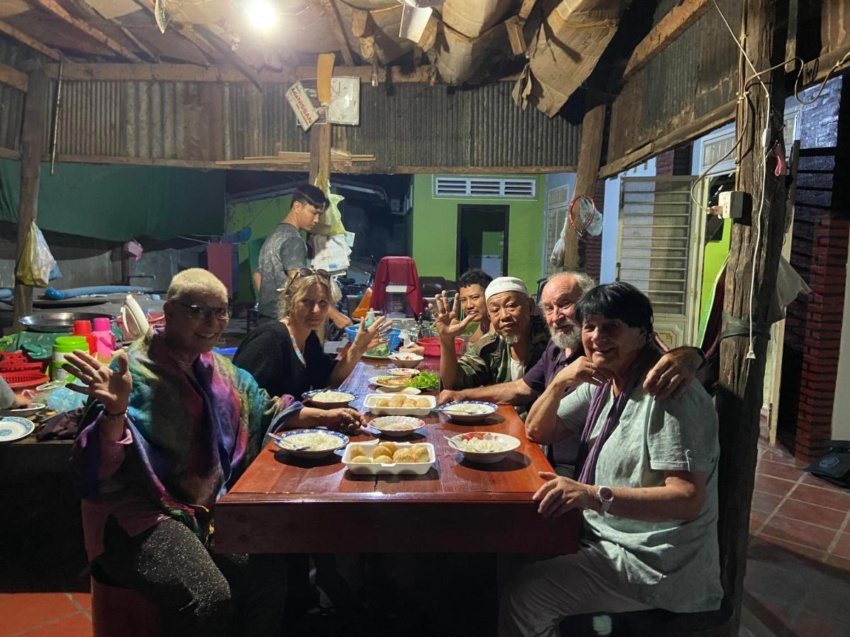 Lazy Mango Home Stay Phum Pouth ma Srei ภายนอก รูปภาพ