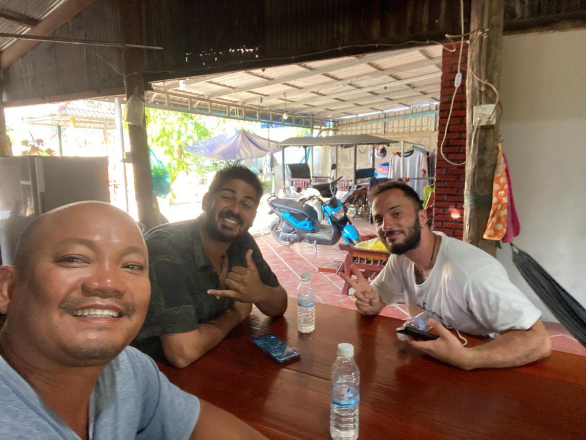 Lazy Mango Home Stay Phum Pouth ma Srei ภายนอก รูปภาพ