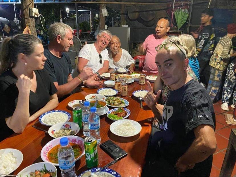 Lazy Mango Home Stay Phum Pouth ma Srei ภายนอก รูปภาพ