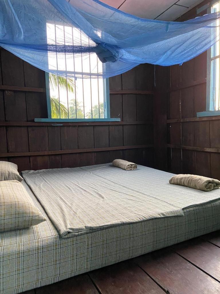 Lazy Mango Home Stay Phum Pouth ma Srei ภายนอก รูปภาพ